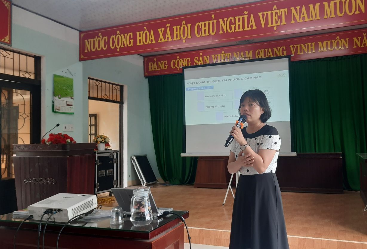 Dr. Kieu Thi Kinh - BUS founder - presented at the review meeting 