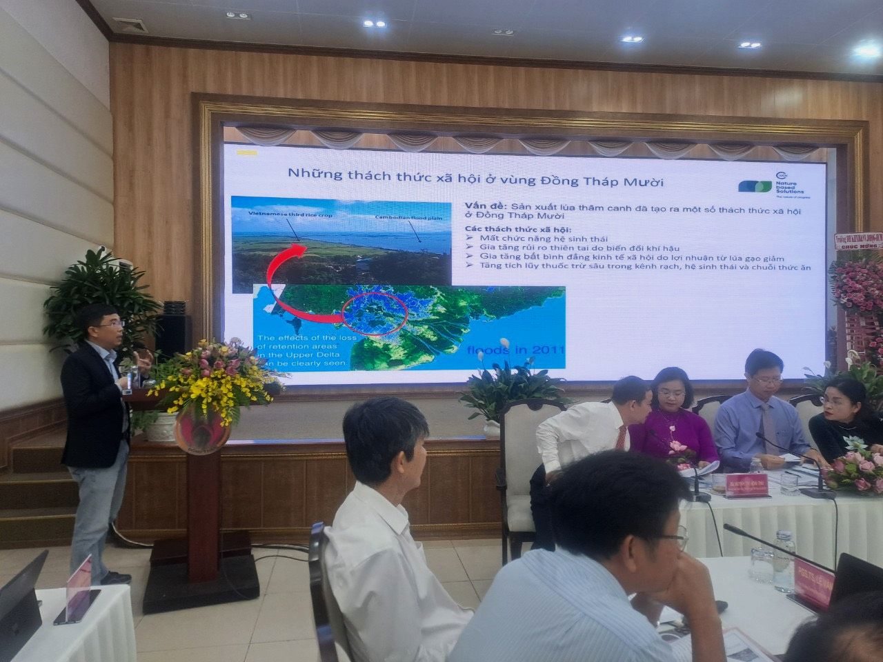 IUCN's representative presented about lotus farms as NbS at workshop organised by Dong Thap PPC 
