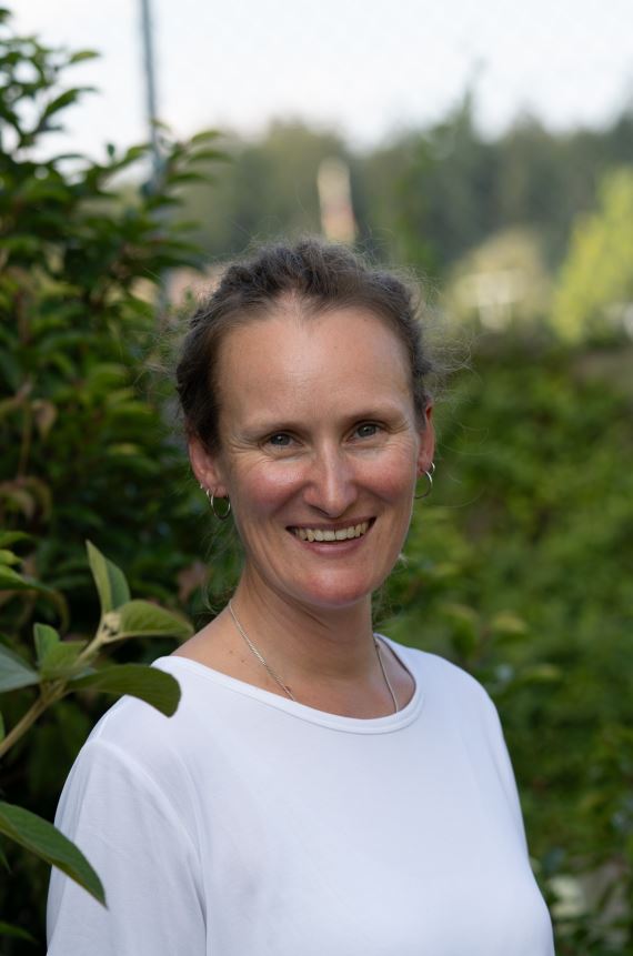 Portrait of Sabrina Kumschick, Chair of the EICAT Authority