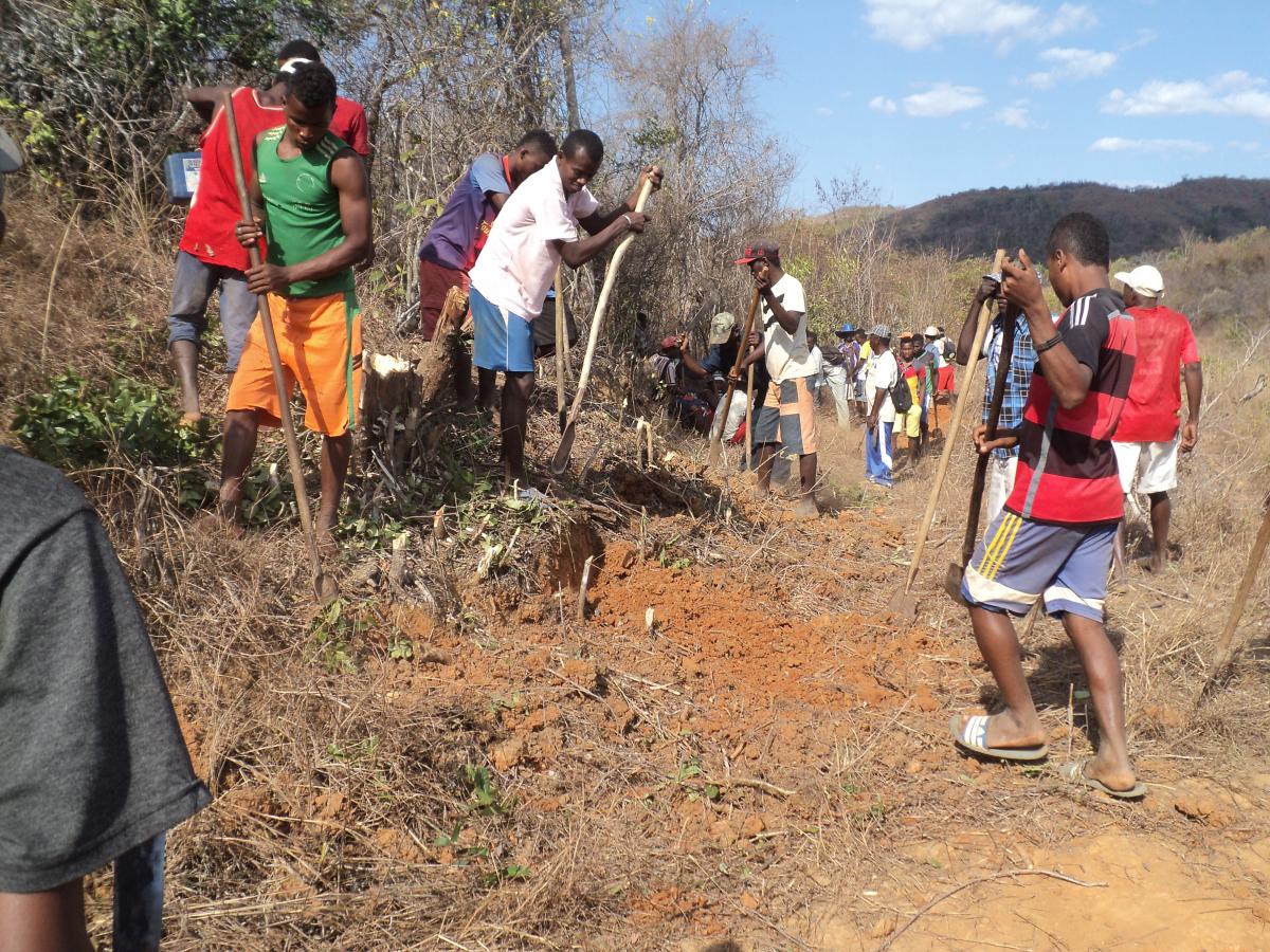 Community participation in road and firebreak building exercises were important for conservation and engagement