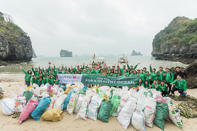 Volunteers of the coastal clean up in Ha Long Bay, Viet Nam in Jan 2017