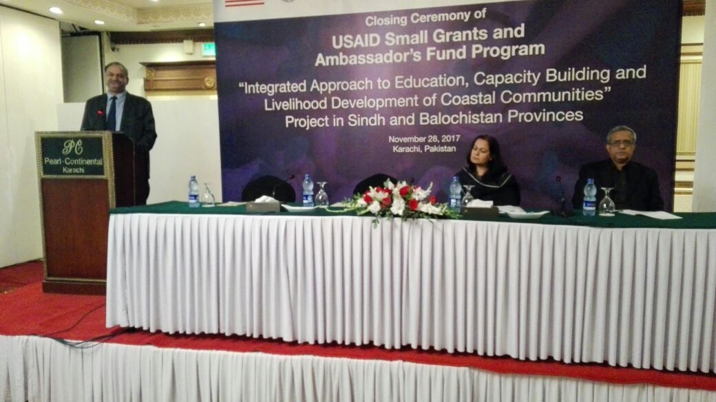 Mr.Mahmood Akhtar Cheema, Country Representative, IUCN Pakistan addressing the participants
