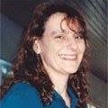 Helen Schneider Headshot