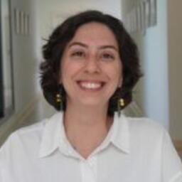 Headshot of Yaprak Arda