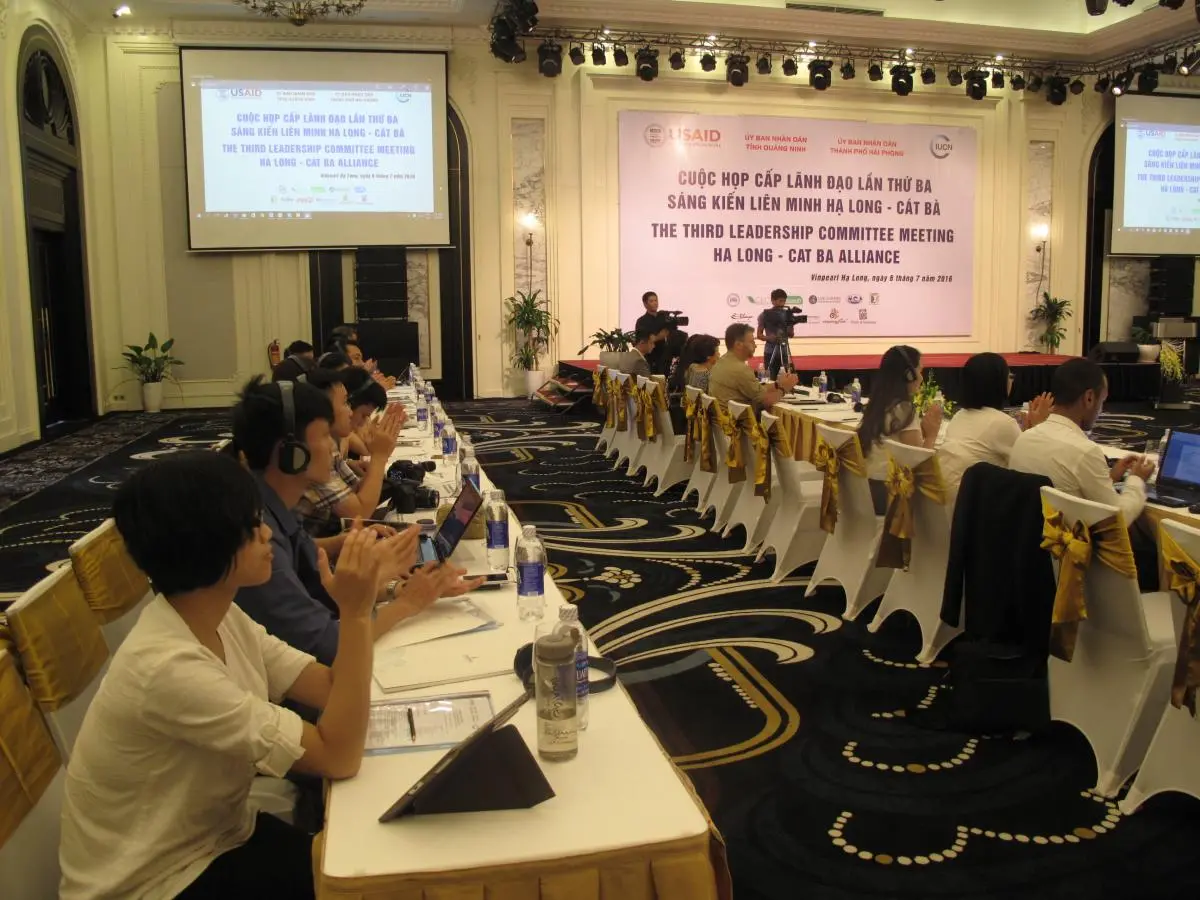 Participants attending the 3rd Leadership Committee meeting in Ha Long © IUCN Viet Nam 