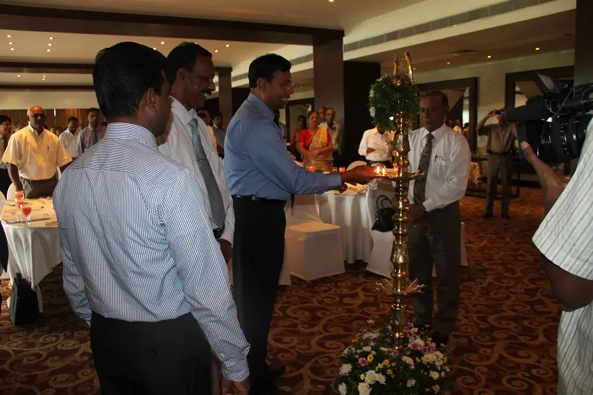 Dr Ananda Mallawatantri, Country Representative, IUCN Sri Lanka lighting the traditional oil lamp