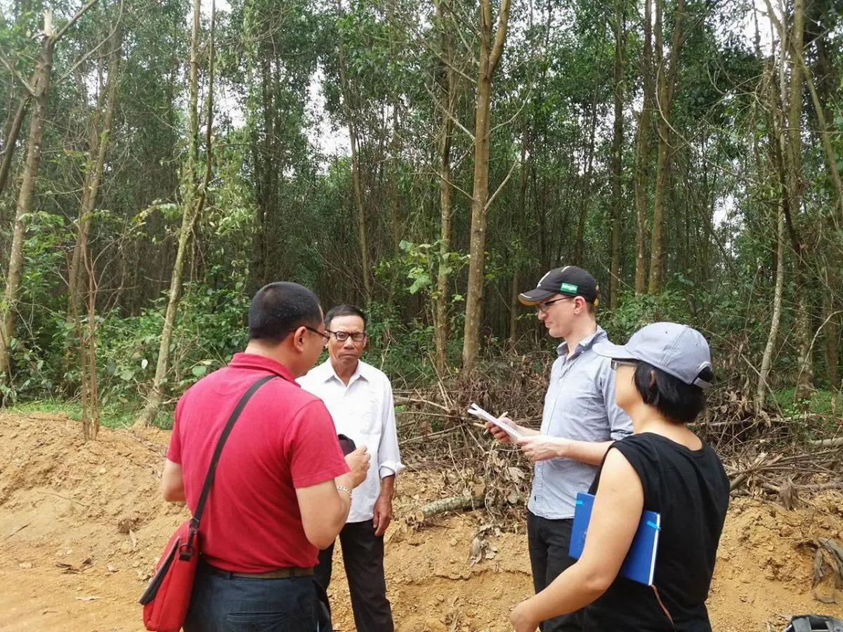 IUCN team interviewed local people to find forest landscape restoration options in Quang Tri