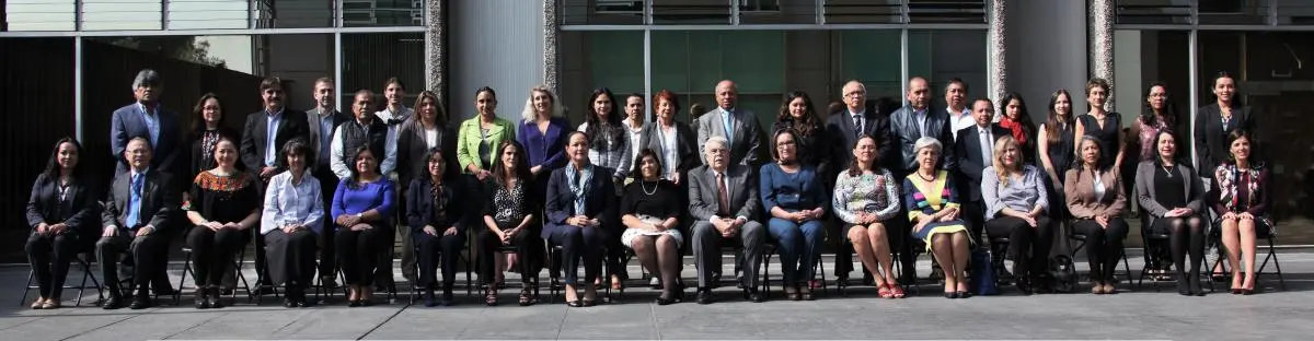 Participantes del taller "Estadísticas nacionales de género y medio ambiente" realizado en México el 23 y 24 de abril