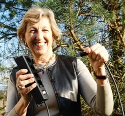 IUCN Director General Julia Marton-Lefèvre 'unplugs' for Earth Hour