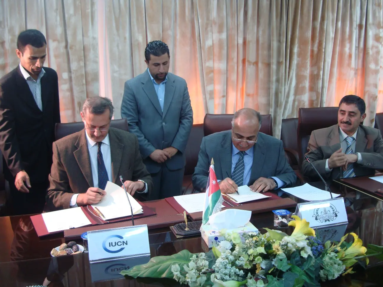 Minister of Agriculture in Jordan and IUCN West Asia Regional Director sign agreement to improve livelihoods in drylands and rangelands in Jordan